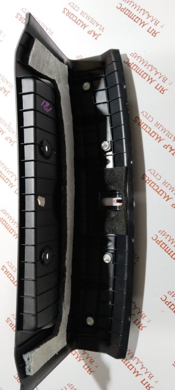 Накладка замка багажника, 2000 рублей, Владимир