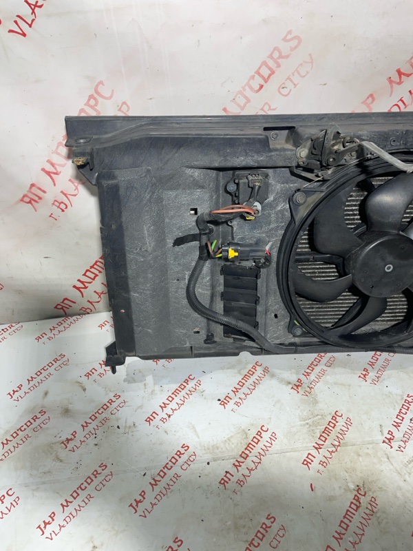 Рамка радиатора, 10000 рублей, Владимир