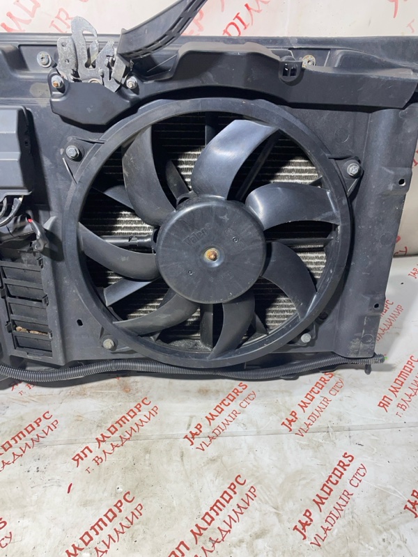 Рамка радиатора, 9000 рублей, Владимир