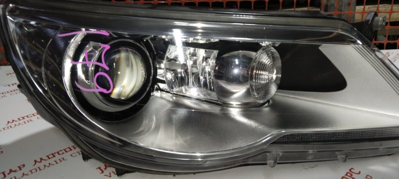 Фара ксеноновая, 21000 рублей, Владимир