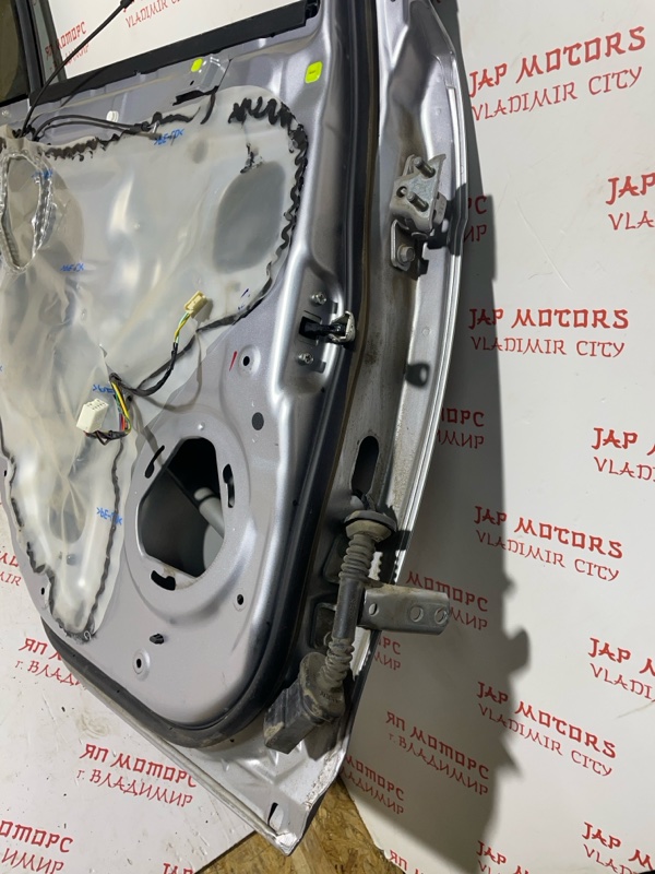 Дверь боковая, 9000 рублей, Владимир