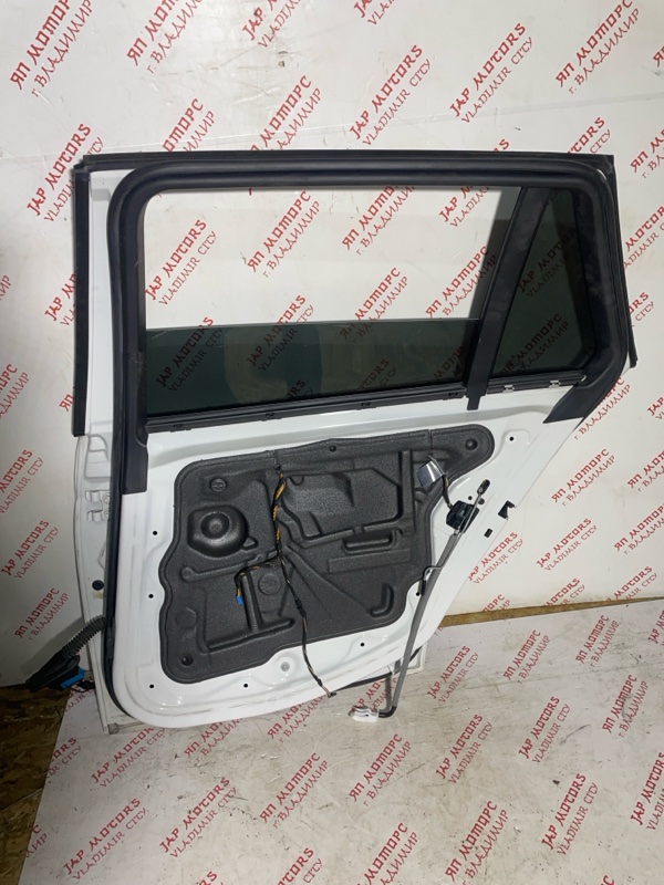 Дверь боковая, 10000 рублей, Владимир