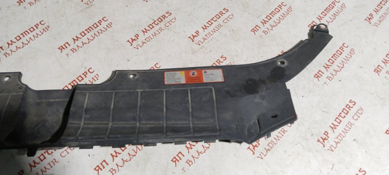 Накладка замка капота, 1000 рублей, Владимир