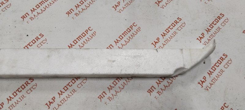 Усилитель бампера, 1000 рублей, Владимир