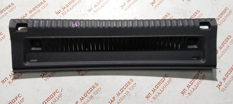 Накладка замка багажника, 1500 рублей, Владимир