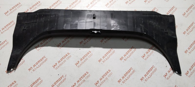 Накладка замка багажника, 1500 рублей, Владимир