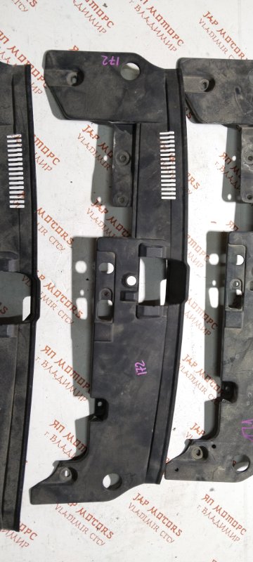 Накладка замка капота, 1000 рублей, Владимир