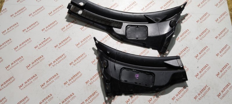 Решетка под лобовое стекло, 4000 рублей, Владимир