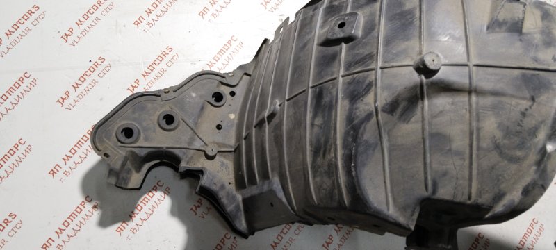 Подкрылок, 1500 рублей, Владимир