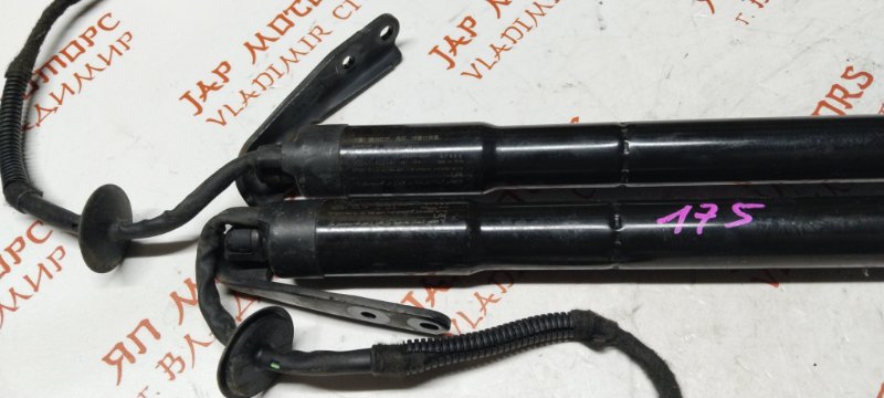 Амортизатор крышки багажника, 17000 рублей, Владимир