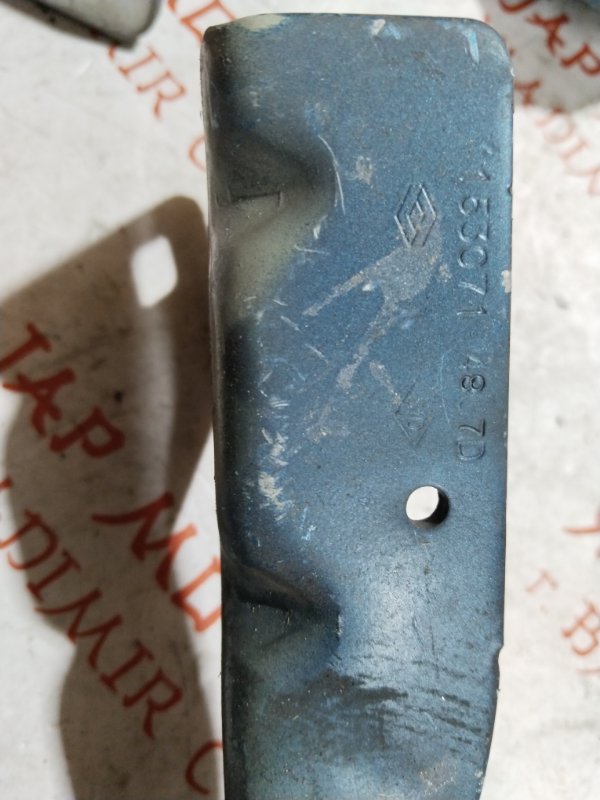 Петля капота, 1000 рублей, Владимир