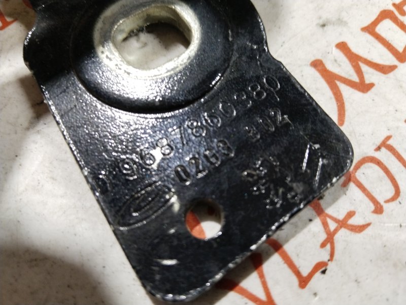 Петля крышки багажника, 1500 рублей, Владимир