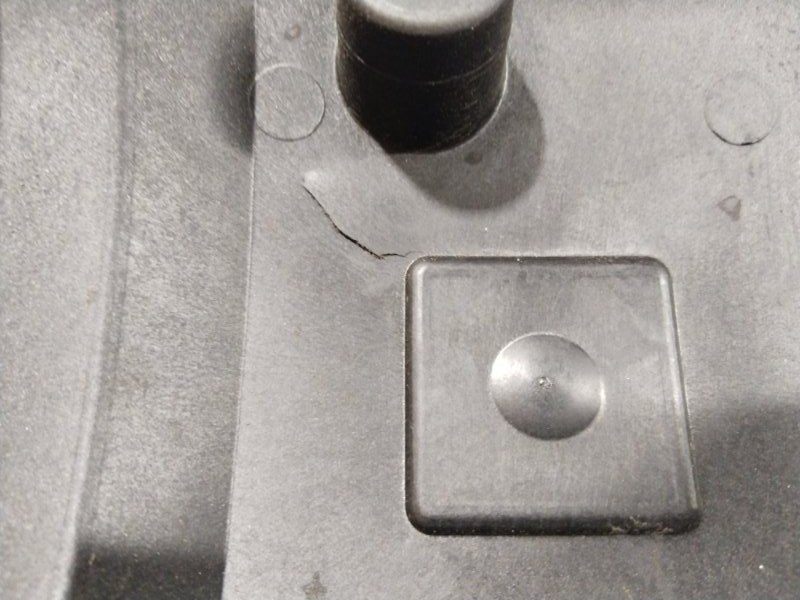 Декоративная крышка двигателя, 500 рублей, Владимир