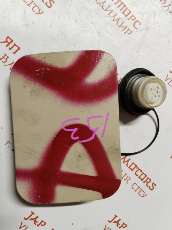 Лючок топливного бака, 500 рублей, Владимир