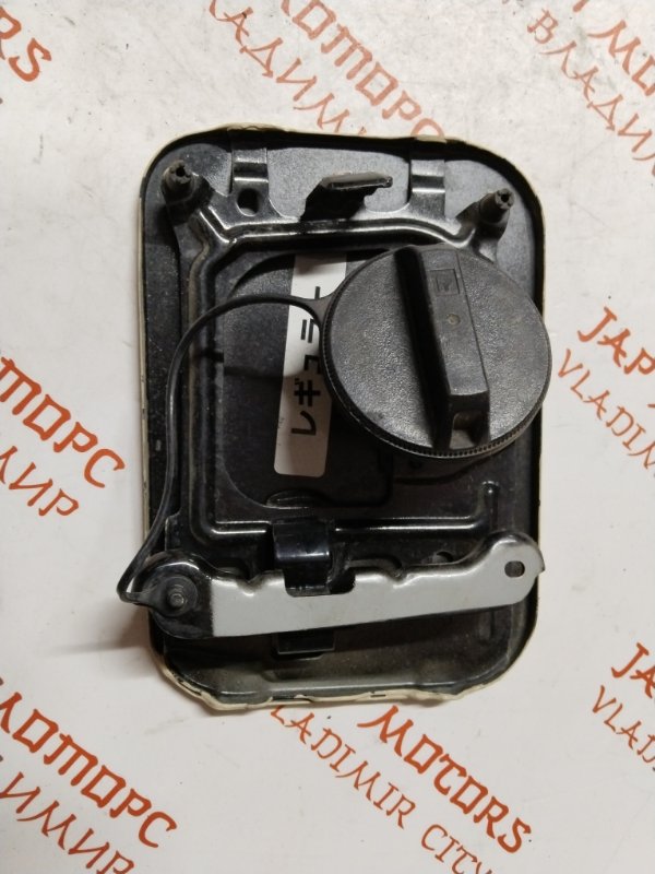 Лючок топливного бака, 500 рублей, Владимир