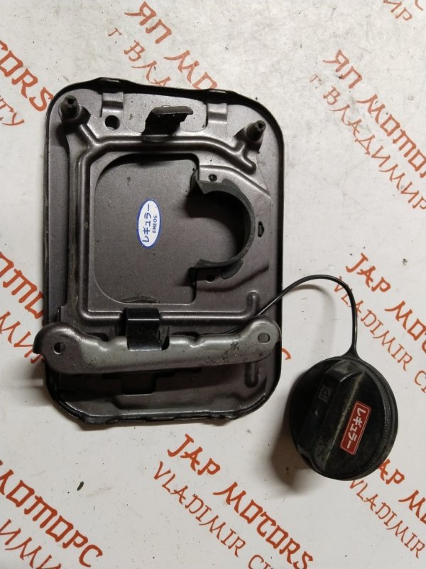 Лючок топливного бака, 500 рублей, Владимир