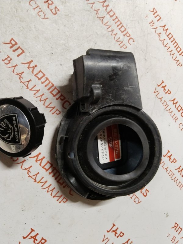 Лючок топливного бака, 1500 рублей, Владимир