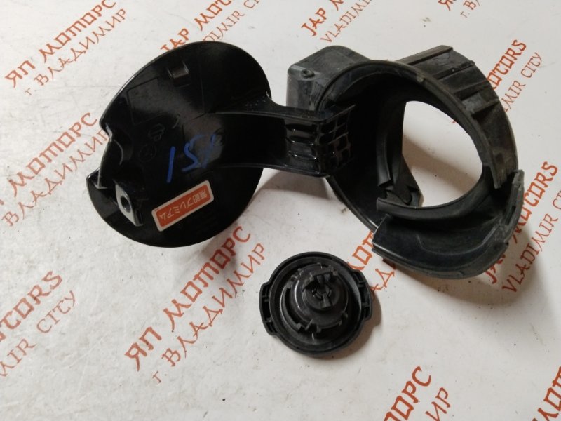 Лючок топливного бака, 500 рублей, Владимир