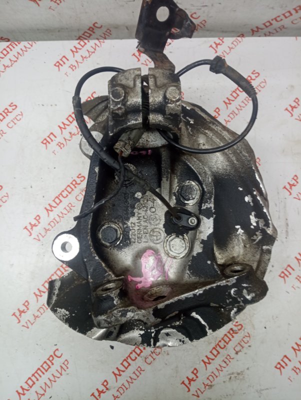 Кулак поворотный, 2000 рублей, Владимир