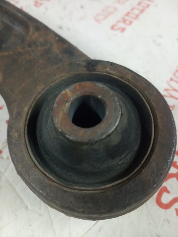 Рычаг подвески нижний, 1000 рублей, Владимир