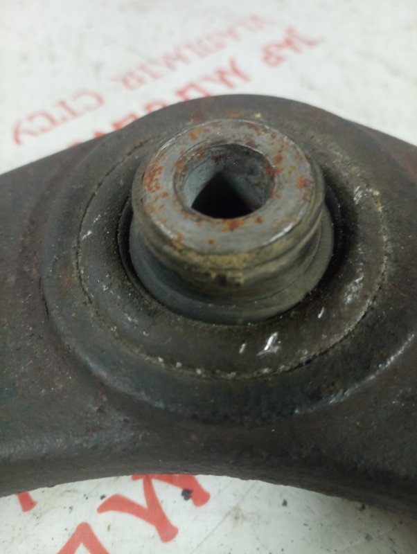 Рычаг подвески нижний, 1000 рублей, Владимир