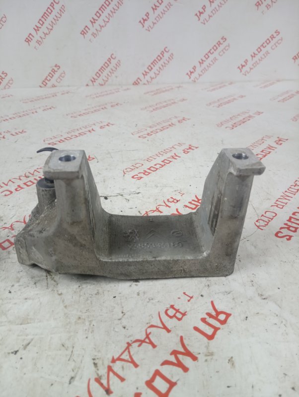 Кронштейн, 2000 рублей, Владимир