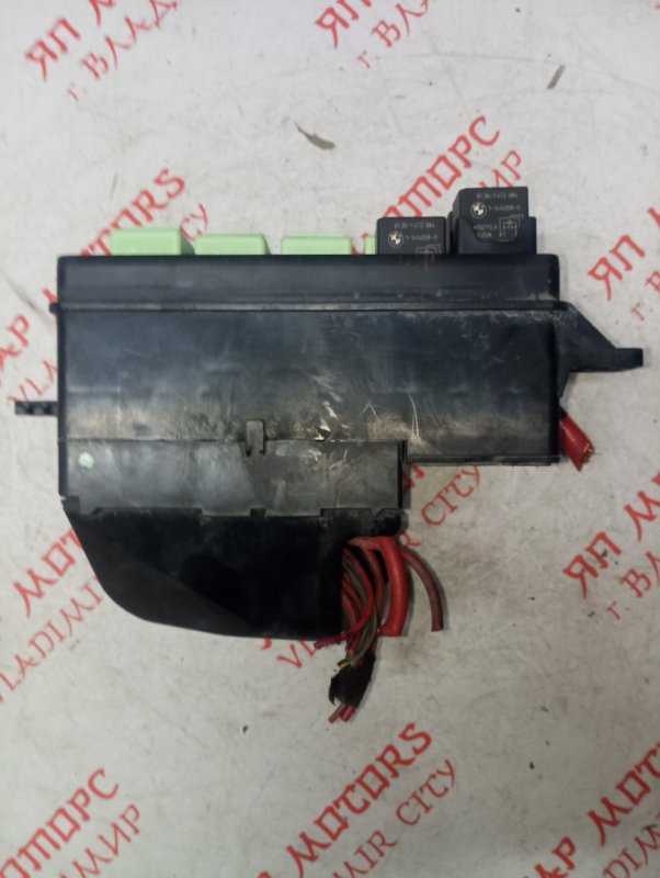 Блок предохранителей, 2000 рублей, Владимир