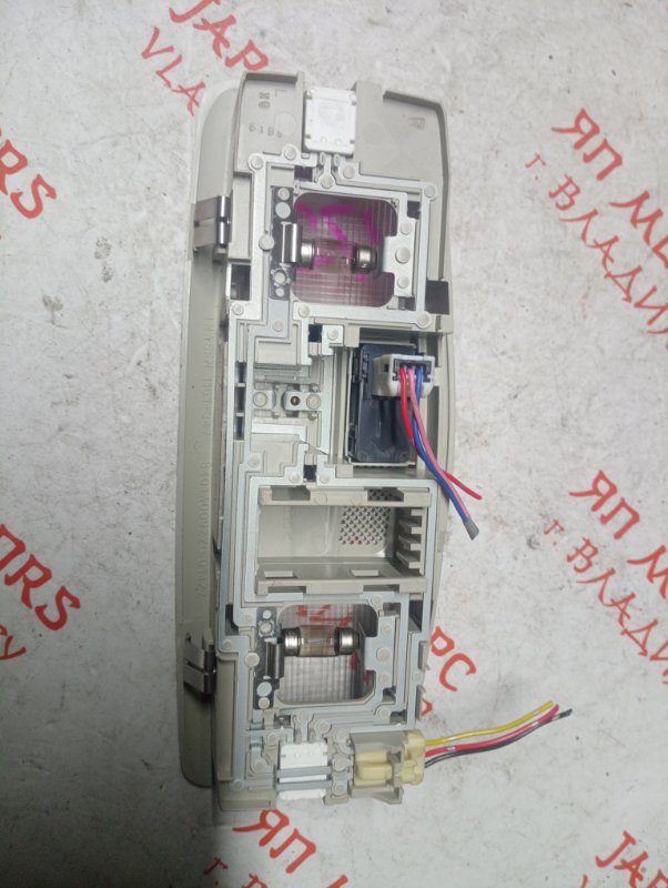 Плафон подсветки салона, 1500 рублей, Владимир