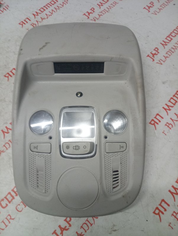 Плафон подсветки салона, 2000 рублей, Владимир