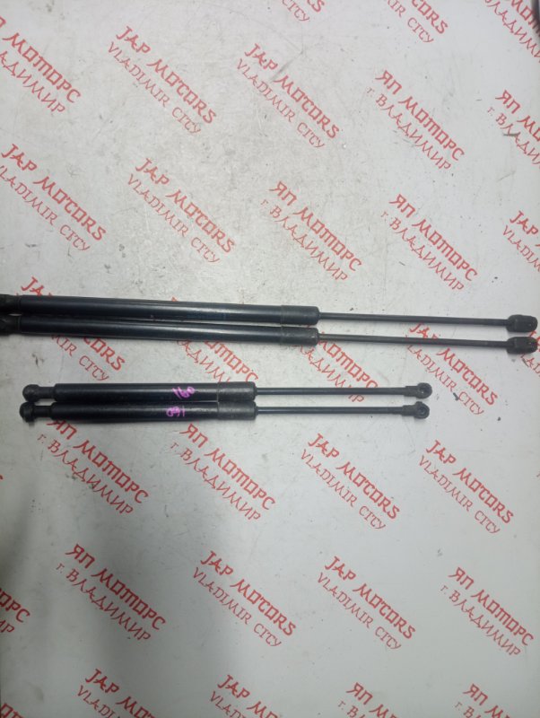 Упор капота, 3000 рублей, Владимир