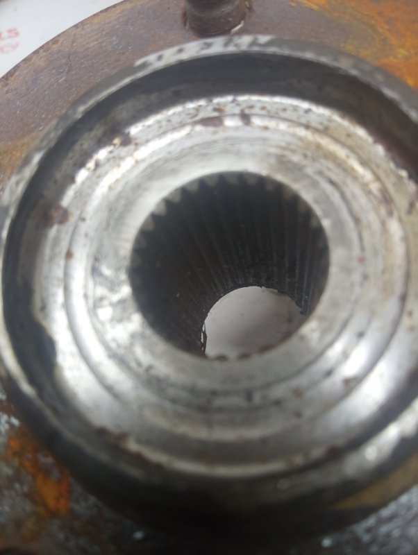 Кулак поворотный, 2000 рублей, Владимир