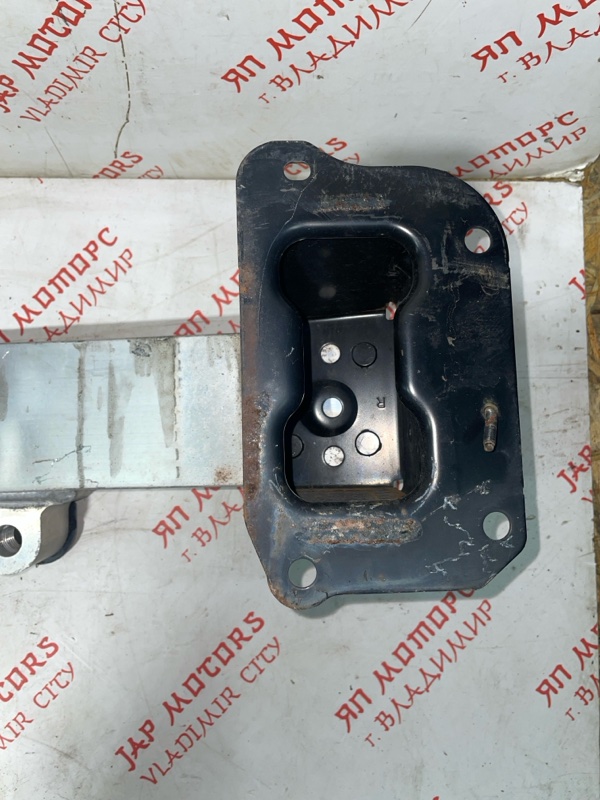 Усилитель бампера, 4000 рублей, Владимир