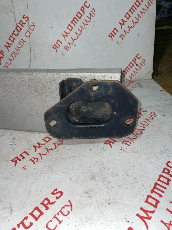 Усилитель бампера, 3000 рублей, Владимир