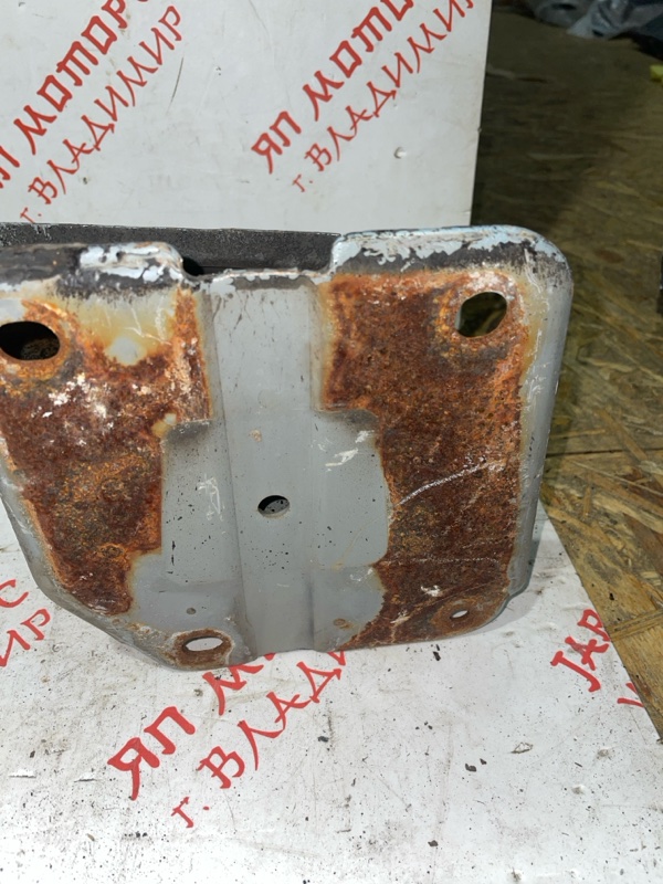 Усилитель бампера, 2500 рублей, Владимир