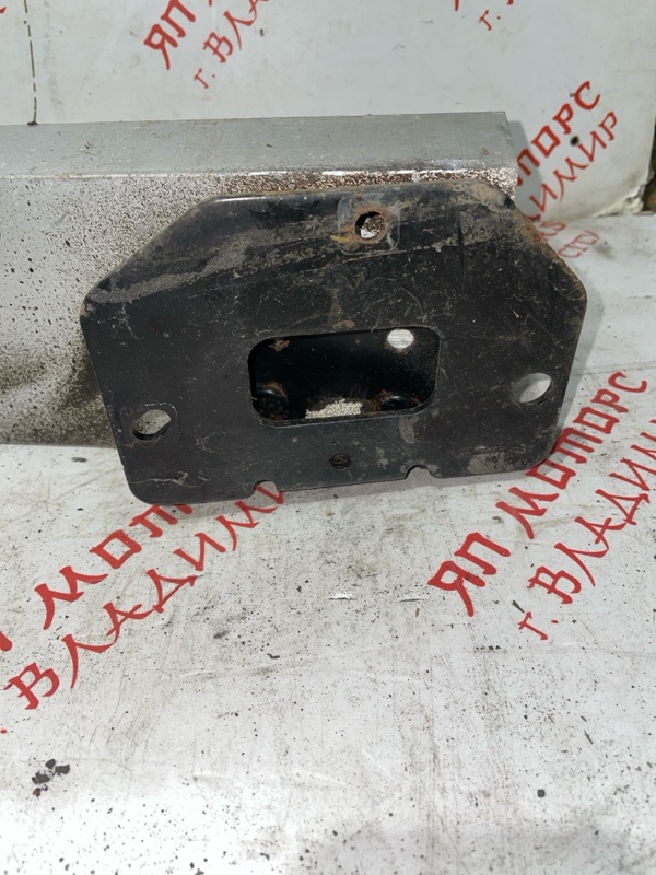 Усилитель бампера, 3000 рублей, Владимир