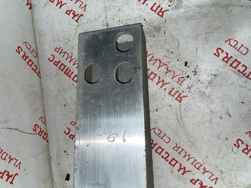 Усилитель бампера, 3000 рублей, Владимир