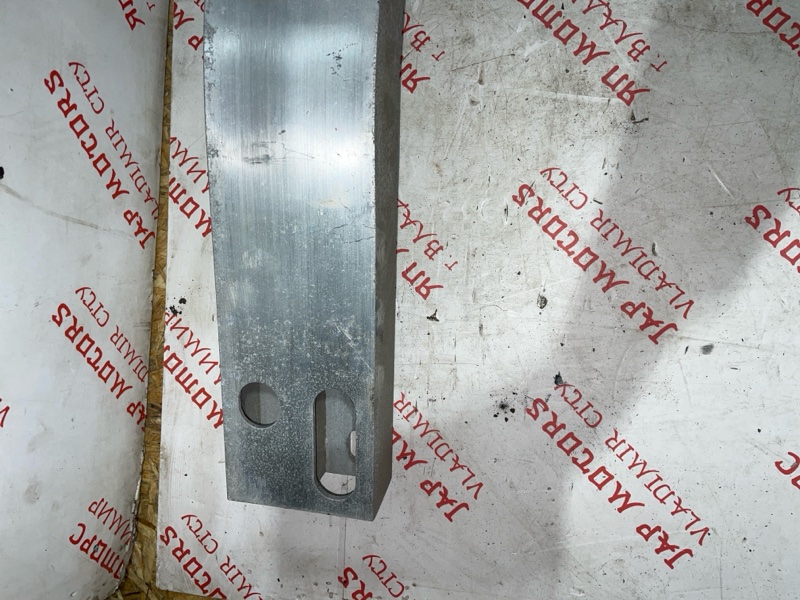 Усилитель бампера, 3000 рублей, Владимир