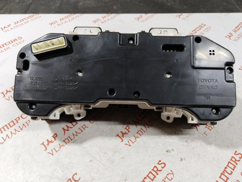 Щиток приборов, 2000 рублей, Владимир