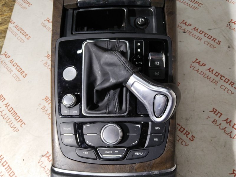 Консоль между сидений, 15000 рублей, Владимир