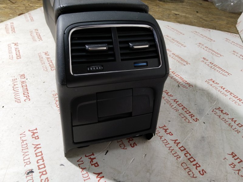 Консоль между сидений, 15000 рублей, Владимир