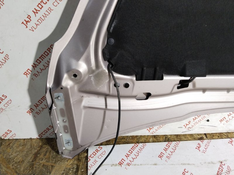 Капот, 12000 рублей, Владимир