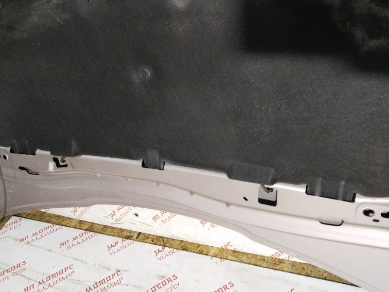 Капот, 12000 рублей, Владимир