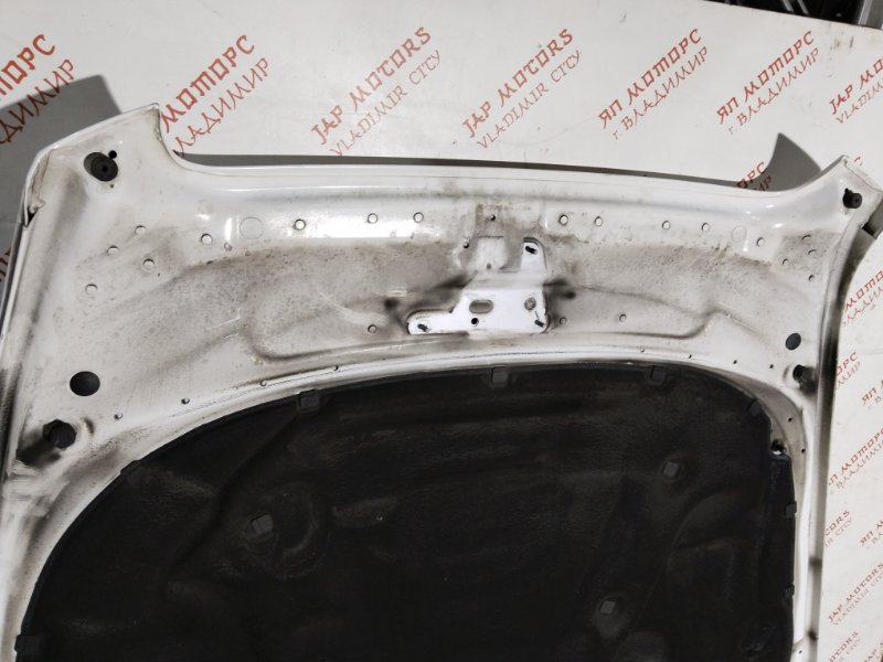 Капот, 5000 рублей, Владимир