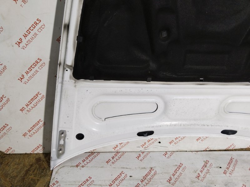 Капот, 5000 рублей, Владимир