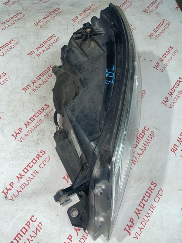 Фара ксеноновая, 21000 рублей, Владимир