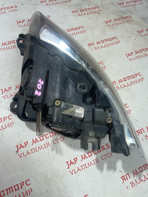 Фара ксеноновая, 12000 рублей, Владимир