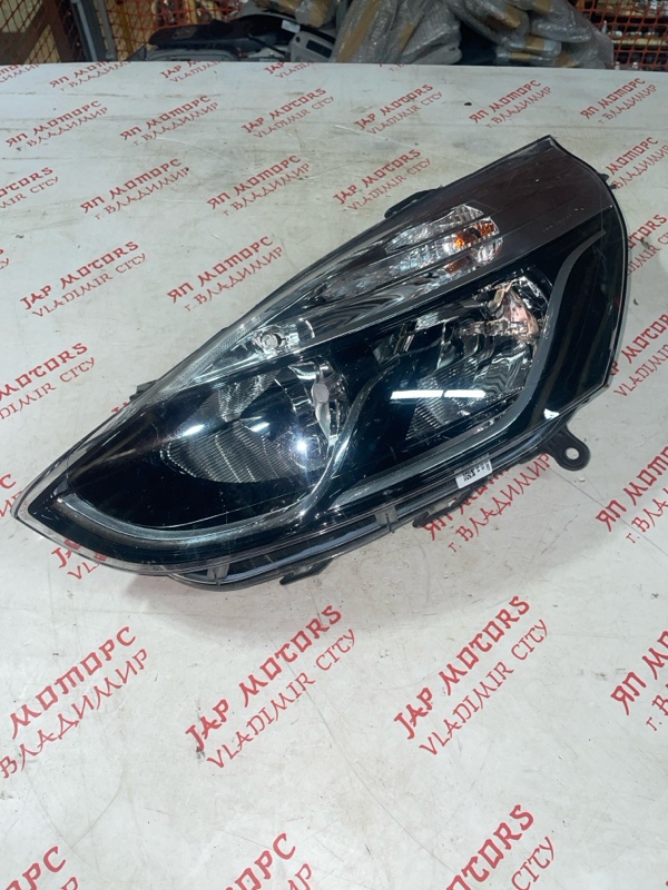 Фара галогеновая, 6000 рублей, Владимир