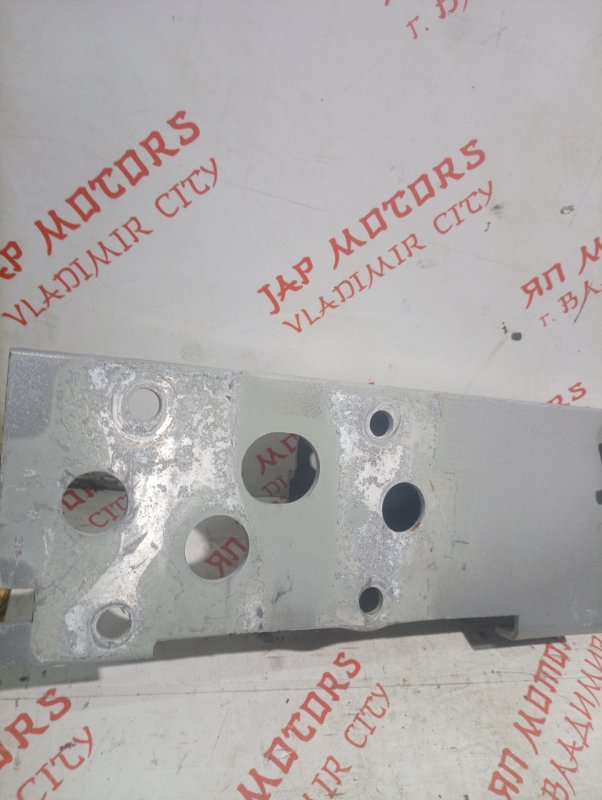 Усилитель бампера, 4000 рублей, Владимир