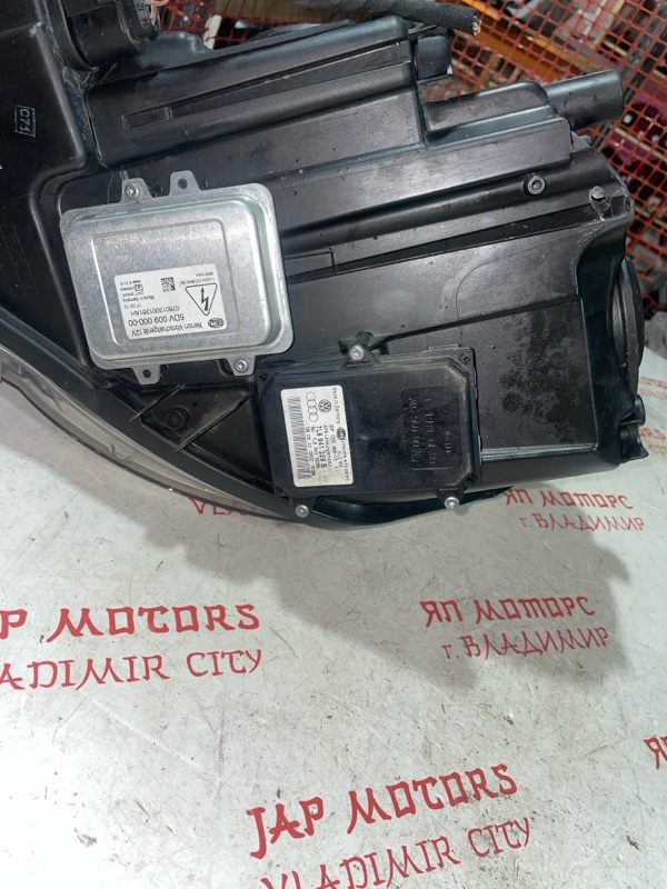 Фара ксеноновая, 14000 рублей, Владимир