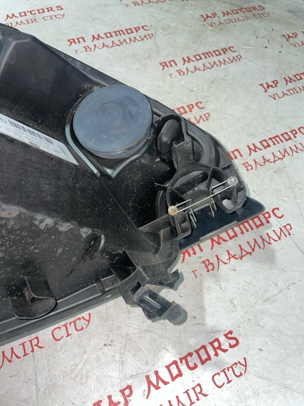 Фара галогеновая, 17000 рублей, Владимир